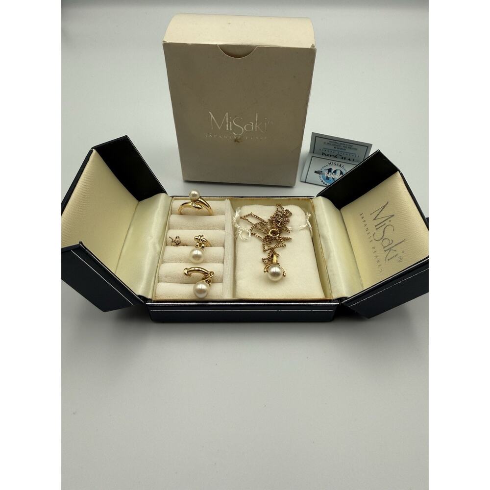 Misaki Monaco Pearl Jewelry Set Gold Tone Necklace Bypass Ring Earrings Boxed